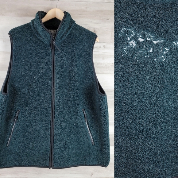 Vintage SOLO Dark Green  Horse Embroidered Full Zip Sherpa Fleece Vest Size M - Picture 1 of 13